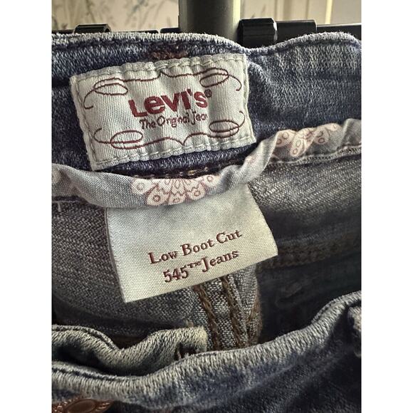 Levis 545 Women's Blue Jeans Sz 12 Boot Cut High Rise Light Wash 36x30” measured - Picture 3 of 12